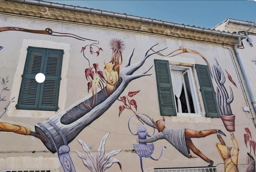 Apartament Le Nid Douillet Nîmes Zewnętrze zdjęcie